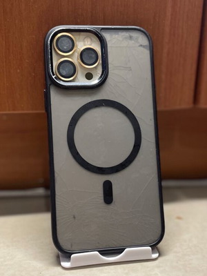 iPhone 13 Pro Max 128GB μεταχειρισμένο, χρυσαφί με ραγισμένο πίσω τζαμάκι