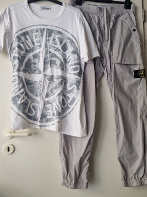Stone Island Luxury Set Cargohose W34 and T-Shirt L like new