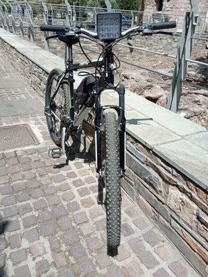 Merida Matts 26 Inch Mountain Bike like new with LED light