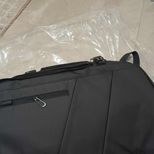 Laptop bag new, black, for computer transport