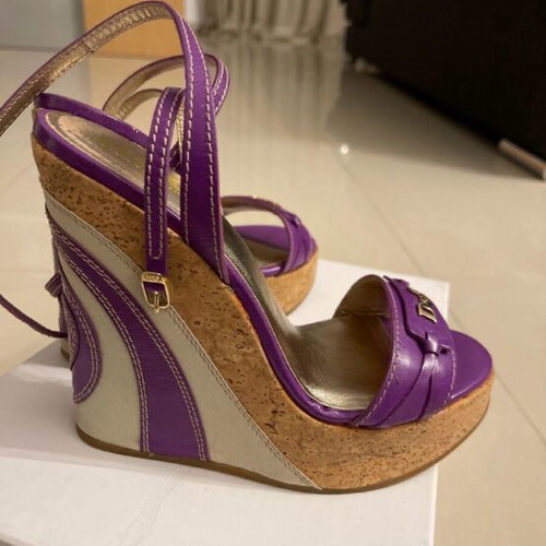 Dolce & Gabbana platform sandals like new, size 37, purple