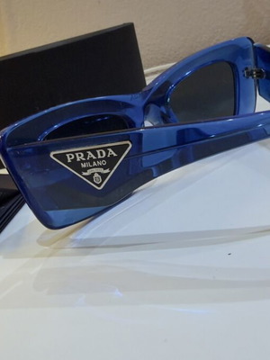 Prada Sunglasses blue Cat Eye acetate like new