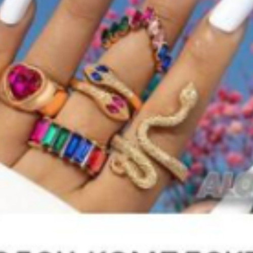 Set of 5 new multicolor women's rings with gold base
