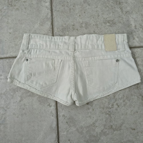 Bershka white low-rise denim shorts with triple button closure