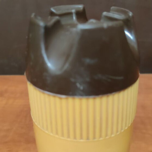 Monoplast vintage frappe shaker 70s, two-tone plastic