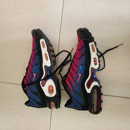 Nike TN x Barcelona x Patta shoes size 38 used with minor wear