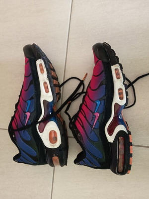 Nike TN x Barcelona x Patta shoes size 38 used with minor wear