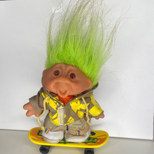 Esy Pylis Troll 100% Complete Rare With Accessories Shoes And Skateboard