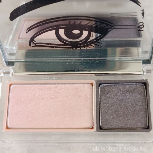 Clinique and Lancome eyeshadow set used