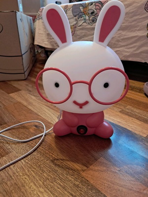 Children's bunny lamp like new