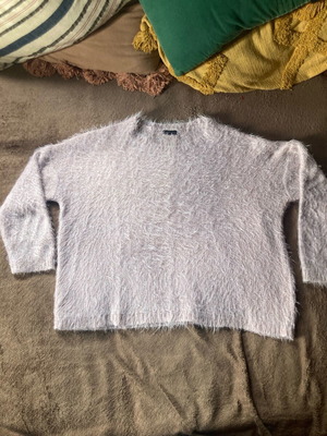 Basehit fuzzy sweater pink size S like new