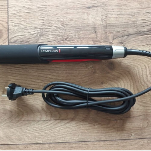 Remington S9700 Salon Collection hair straightener like new