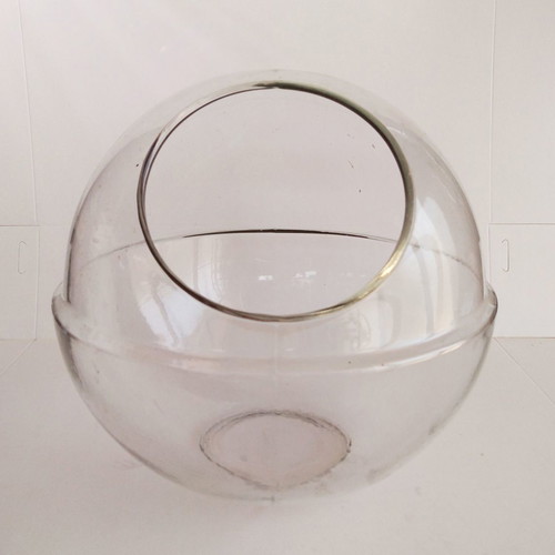 ROUND GLASS WITH SIDE OPENING