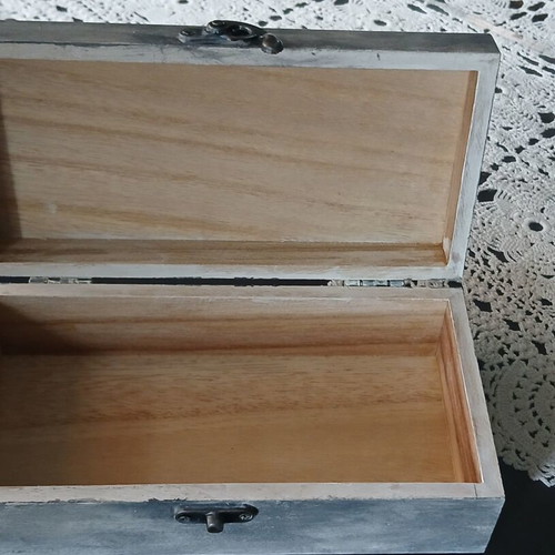 Wooden decoupage box handmade like new