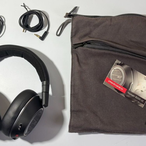Plantronics Voyager 8200 UC Bluetooth headphones used, active noise cancelling