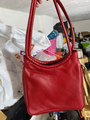 Gucci red shoulder bag, vintage soft leather