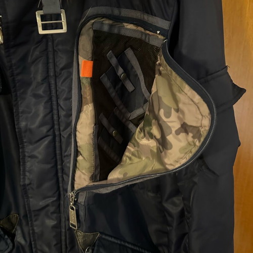 Winter jacket with hood Guru size L used, blue