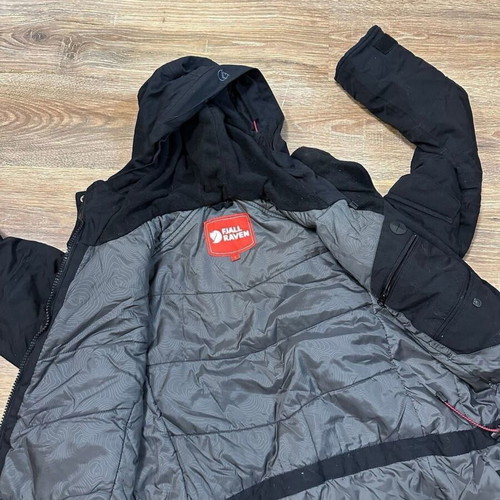 Fjallraven Nuuk Hydratic G1000 parka used, size S, black