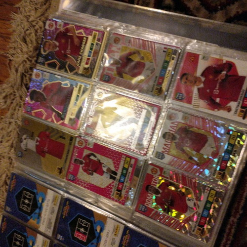 Fifa 2023 cards like new, large collection with incomplete teams and autographs