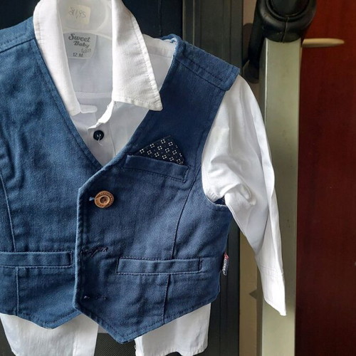 Christening set of 3 pieces for 12 months boy like new