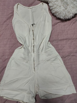 White short jumpsuit like new, sizes S and M