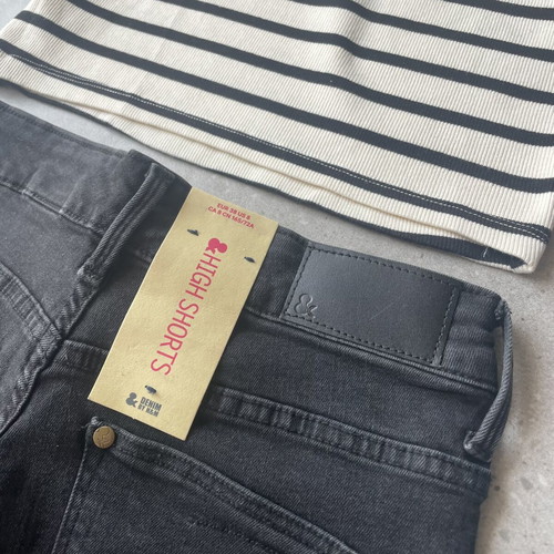 H&M women's black denim shorts and striped cropped top new, size 38/M