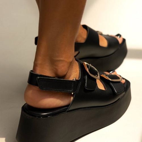 Platform sandals like new, size 39, black