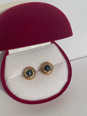 Vintage earrings gold-plated with black cultured pearls like new