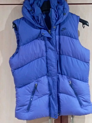 Nike two-tone down sleeveless jacket like new, blue and purple