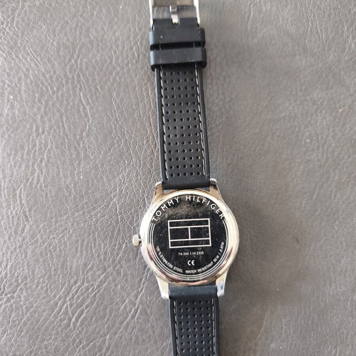 Tommy Hilfiger men's watch like new, black