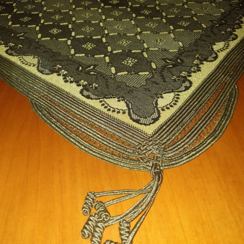 Tablecloth with tassels 82x82 cm dark brown and gold new