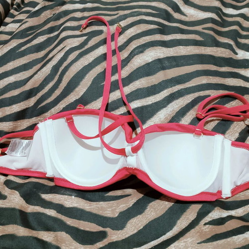 Bikini top Lascana like new, pink, size XS