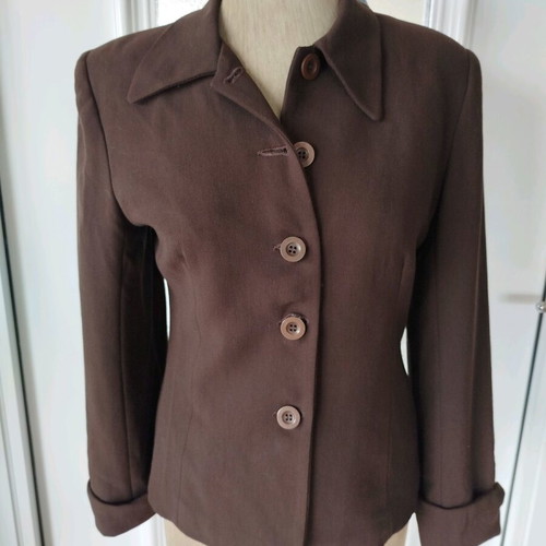 Women's brown suit like new