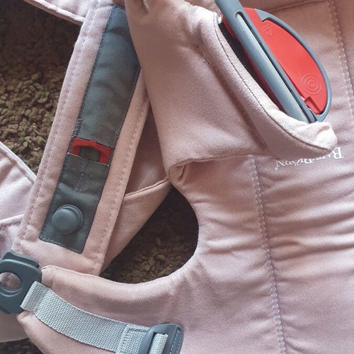 Baby Bjorn baby carrier like new