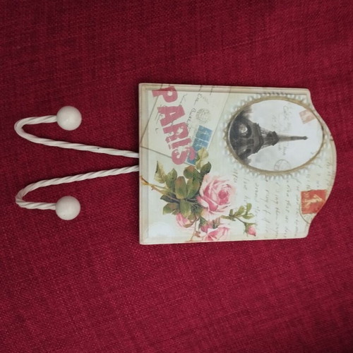 Decorative wall hook Paris like new with 2 hooks