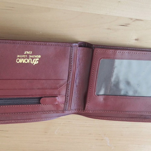 Burgundy leather wallet like new