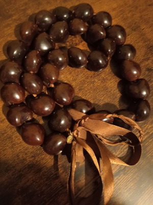 MNG Long Kukui Nut Necklace Like New, Brown