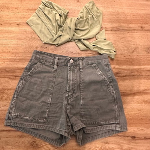 Shorts with versatile top Zara like new, size XS