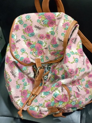 Women's backpack used in very good condition