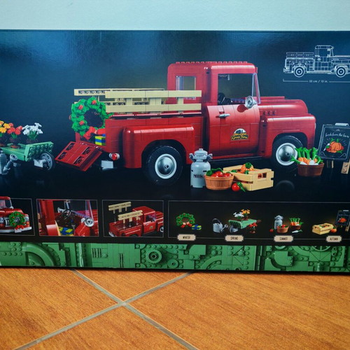 Lego set 10290 Pickup truck like new