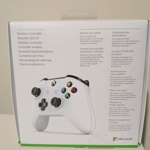 Xbox One 1708 White Wireless Controller new, sealed