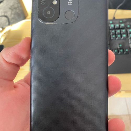 Xiaomi Redmi 128GB used with cracked screen and huge battery