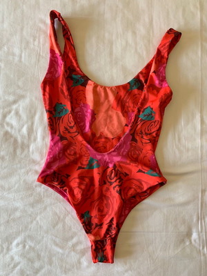 Studio 83 one-piece swimsuit used, size S, with print