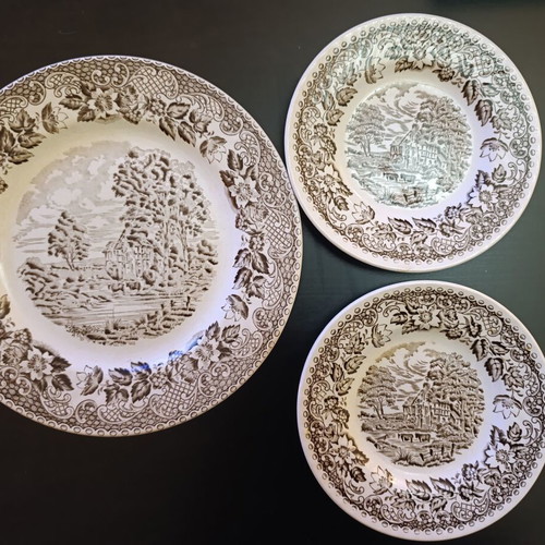 Staffordshire England collectible plates used, set of 3 pieces