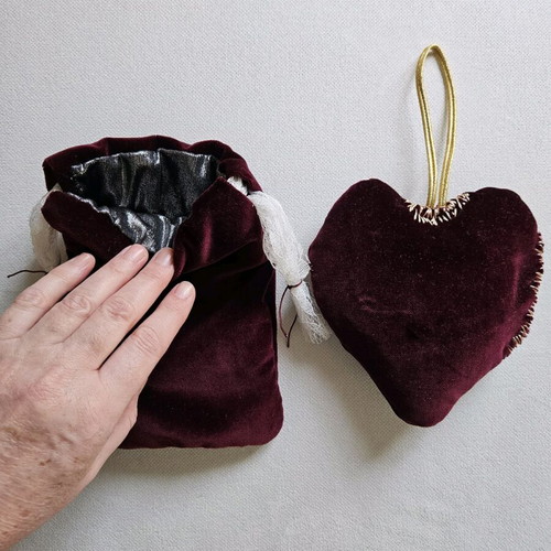 Handmade velvet heart and pouch set new