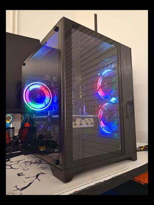 Rx 5700 XT Intel i7 Gaming PC 16 GB RAM SSD HDD like new