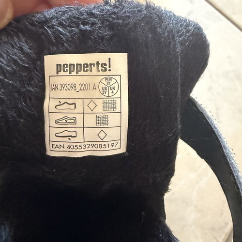 Lidl Vic snow boots size 37 like new, black