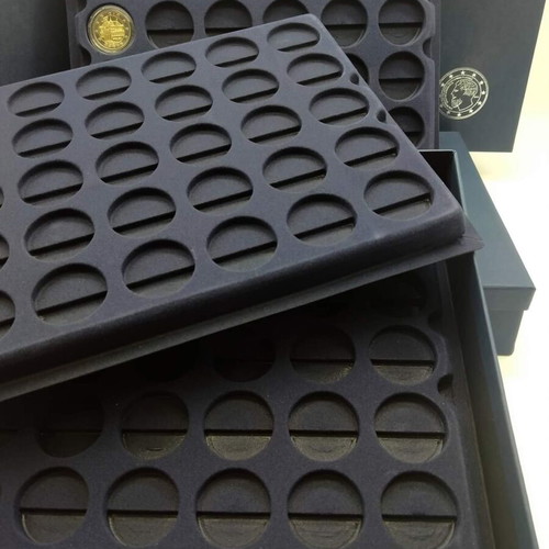 Velvet luxury case for 90 collectible two-euro coins new