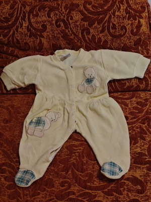 Βρεφικό βελουτέ φορμάκι Pretty Baby για 0-1 μηνών, κίτρινο κρεμ