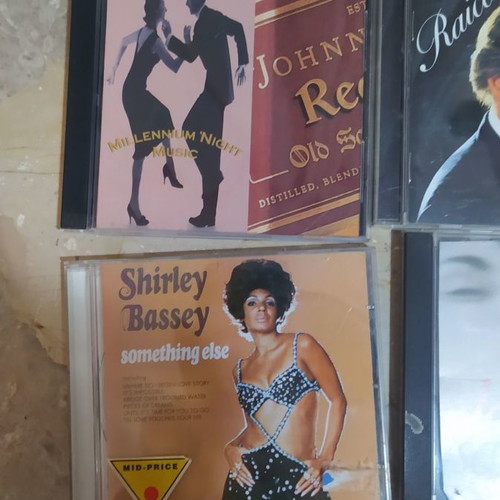 Music CDs in good condition, pack